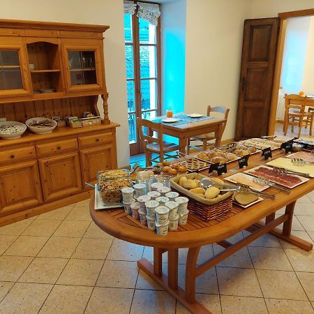 Taxus Hostel Pieve Tesino Luaran gambar